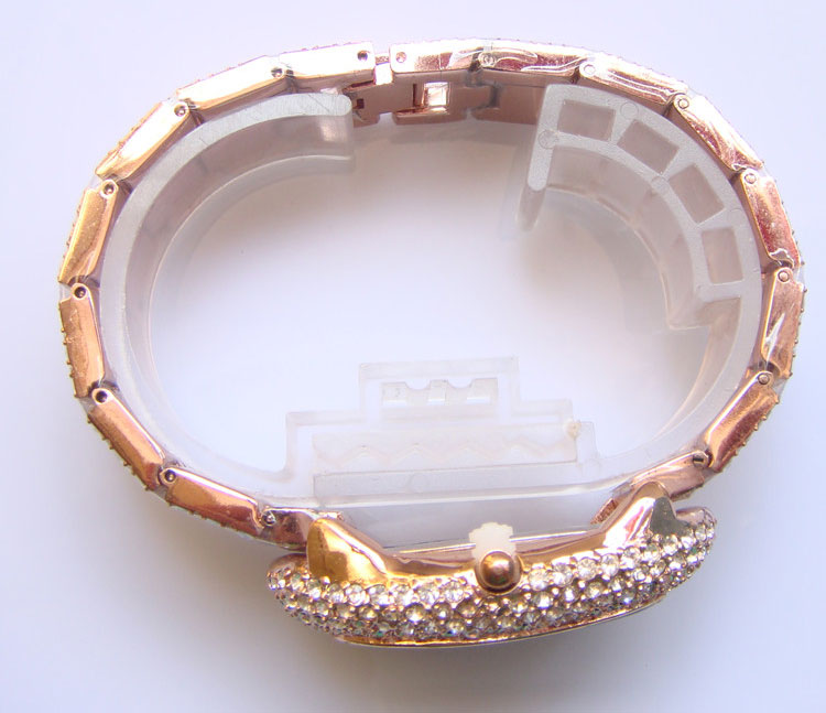 Full Diamond Womens Lady Oval Luxury Quartz Wrist Watch Gold / Silver