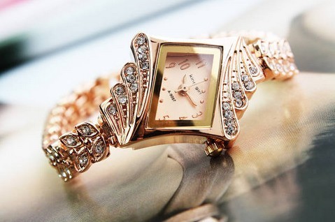 Luxury Rhombus Chain Diamond Gold Bracelet Women's Quartz Wrist Watch